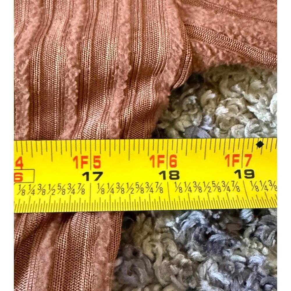 SO Rust Ribbed Button-Up Cardigan - Size M - Picture 4 of 5